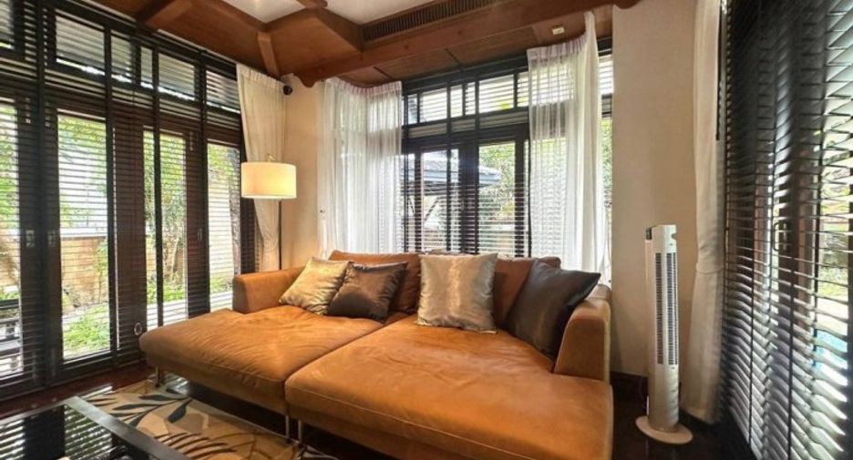 For sale 4 bedrooms house in Bang Lamung, Chonburi