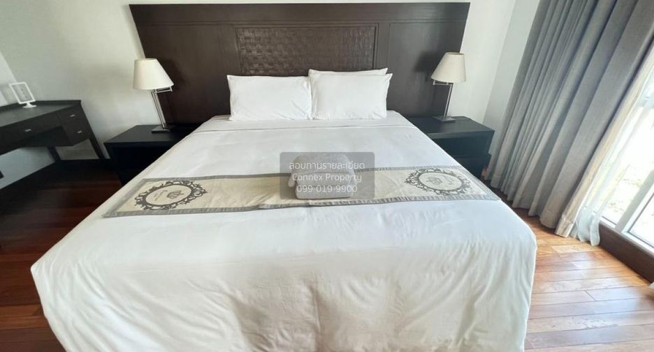 For rent 4 bedrooms condo in Pathum Wan, Bangkok