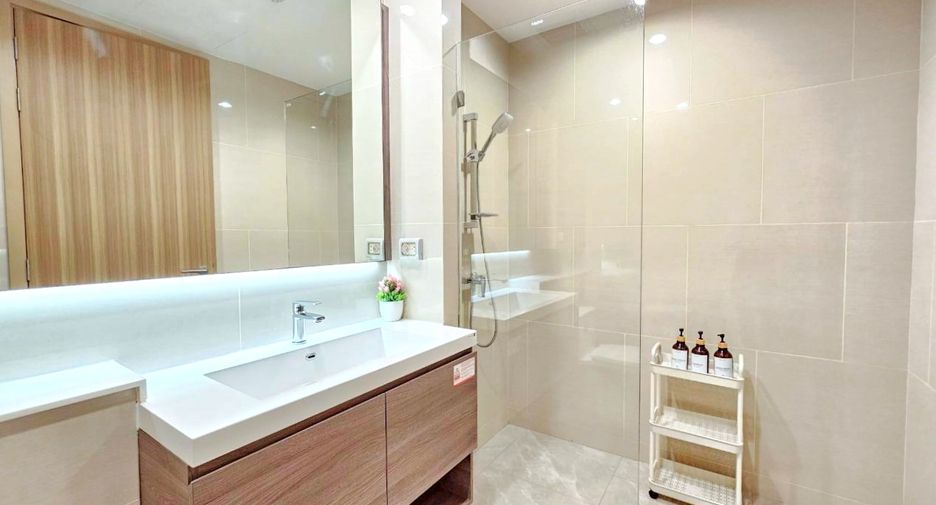 Wohnung zur Miete mit 4 Zimmer in Sathon, Bangkok