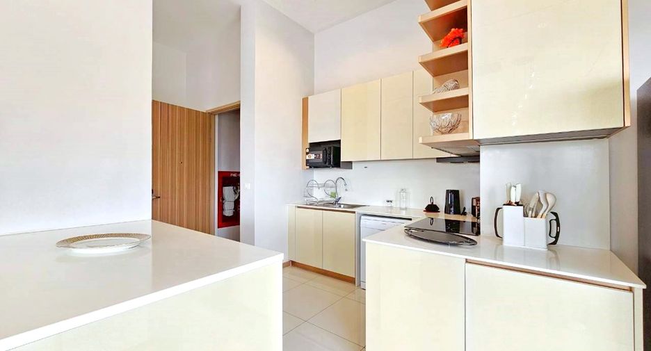 Wohnung zur Miete mit 4 Zimmer in Sathon, Bangkok