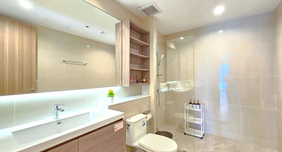 Wohnung zur Miete mit 4 Zimmer in Sathon, Bangkok