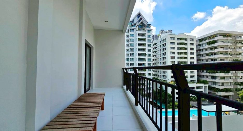 Condo en alquiler de 3 habitaciones en Sathon, Bangkok