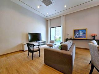 For rent 3 bedrooms condo in Sathon, Bangkok