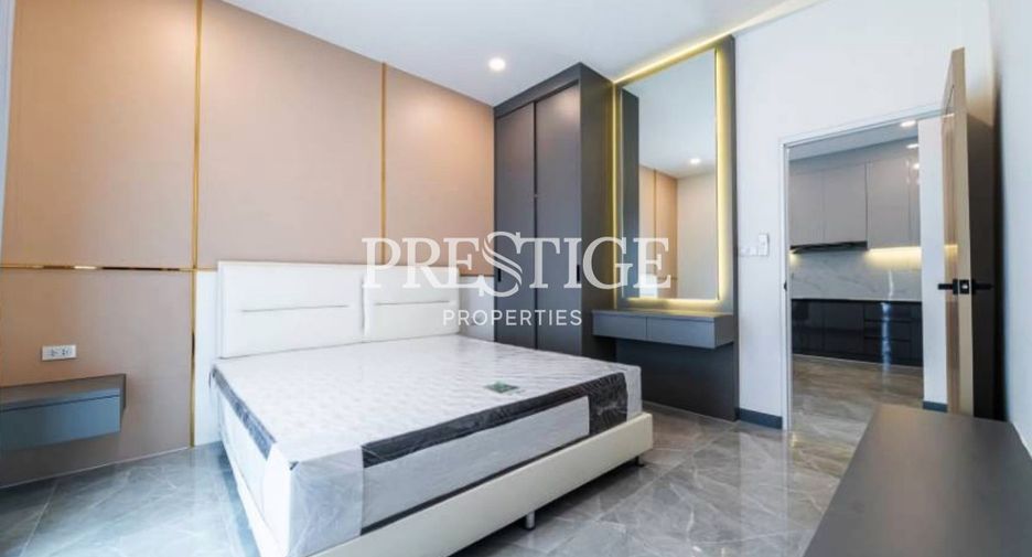 For sale 5 bedrooms house in Bang Lamung, Chonburi
