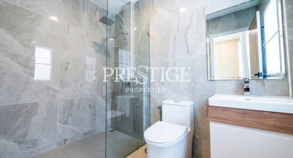 For sale 5 bedrooms house in Bang Lamung, Chonburi