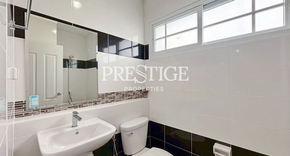 For sale 3 bedrooms house in Huay Yai, Pattaya