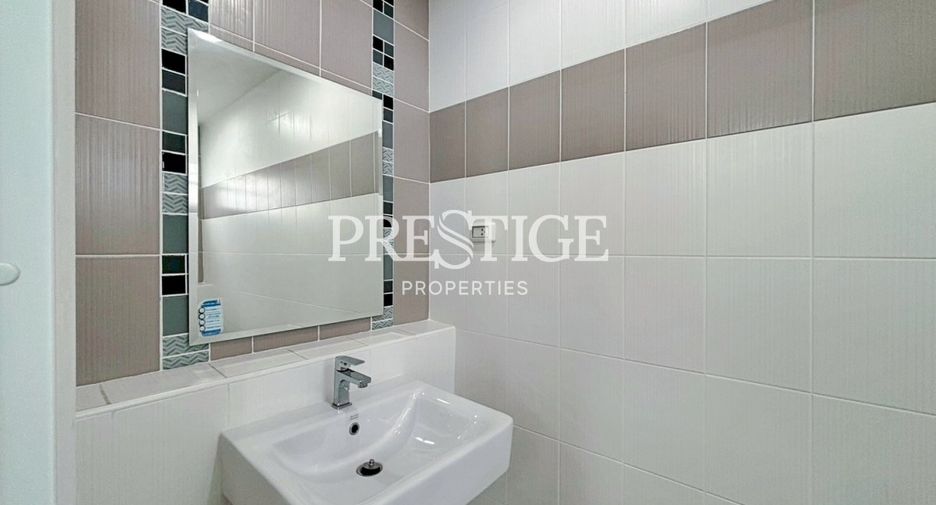 For sale 3 ベッドルーム house in Bang Lamung, Chonburi