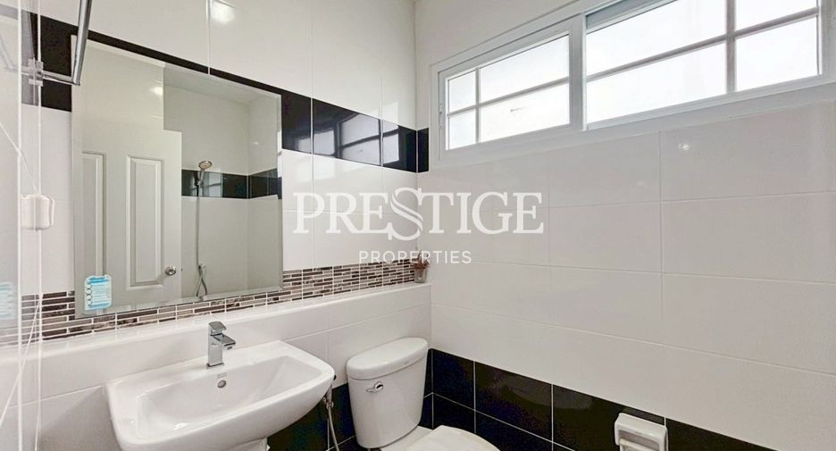 For sale 3 ベッドルーム house in Bang Lamung, Chonburi