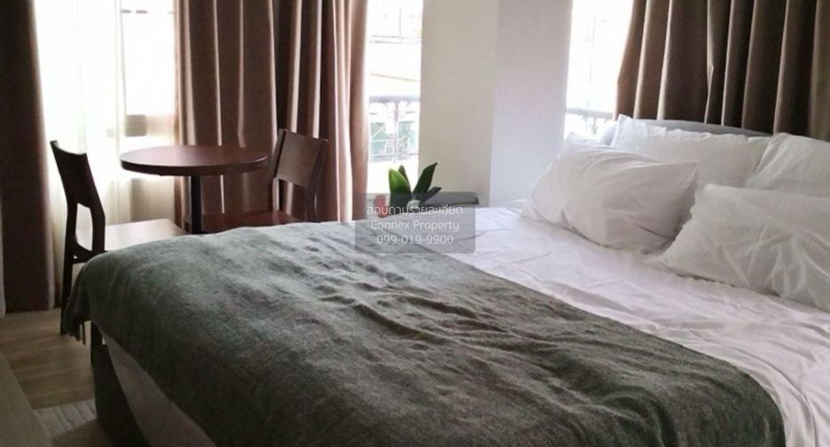 For sale 2 bedrooms condo in Bang Rak, Bangkok