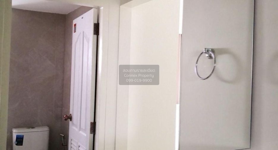 For sale 2 bedrooms condo in Bang Rak, Bangkok