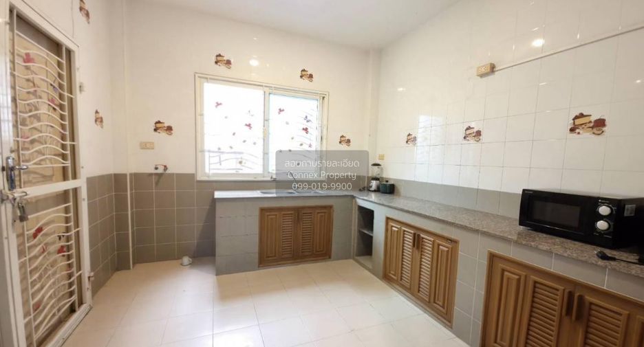 For sale 4 bedrooms house in Bang Bua Thong, Nonthaburi