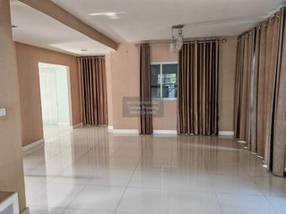 À vendre 3 chambres maison à Pak Kret, Nonthaburi