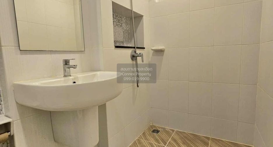 For sale 1 bed condo in Min Buri, Bangkok