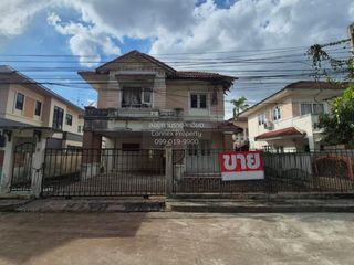 For sale 3 bedrooms house in Mueang Nonthaburi, Nonthaburi