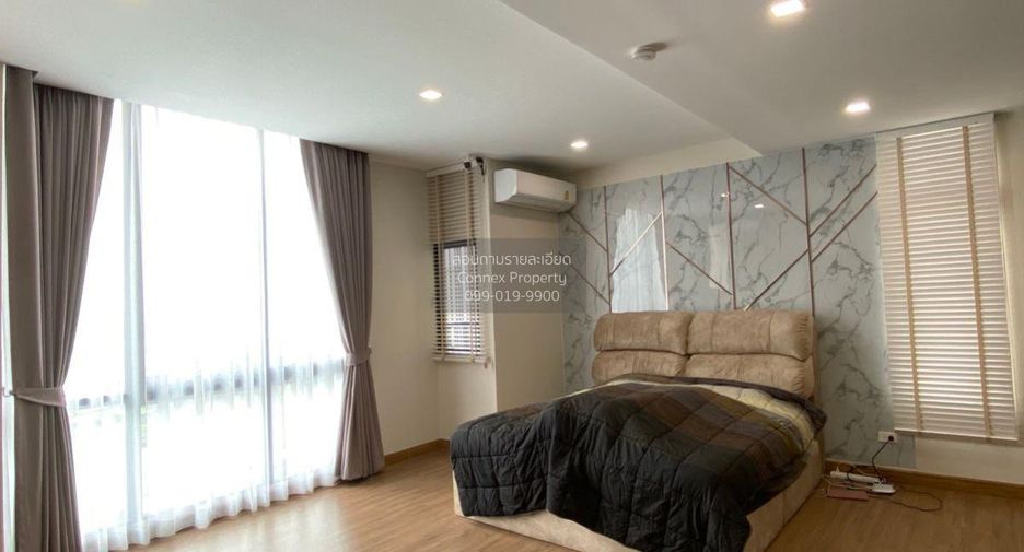 For sale 3 bedrooms townhouse in Suan Luang, Bangkok