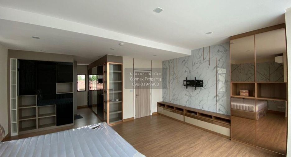 For sale 3 bedrooms townhouse in Suan Luang, Bangkok