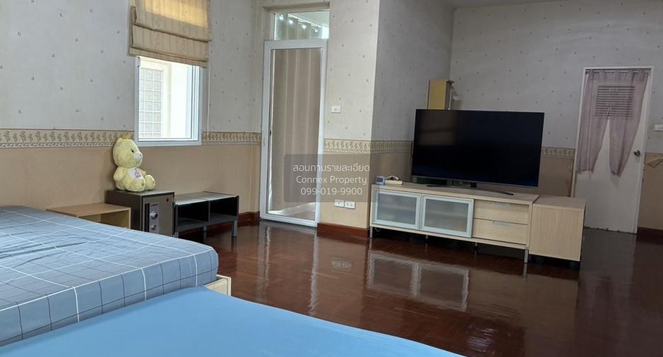 For sale 4 bedrooms house in Mueang Samut Sakhon, Samut Sakhon