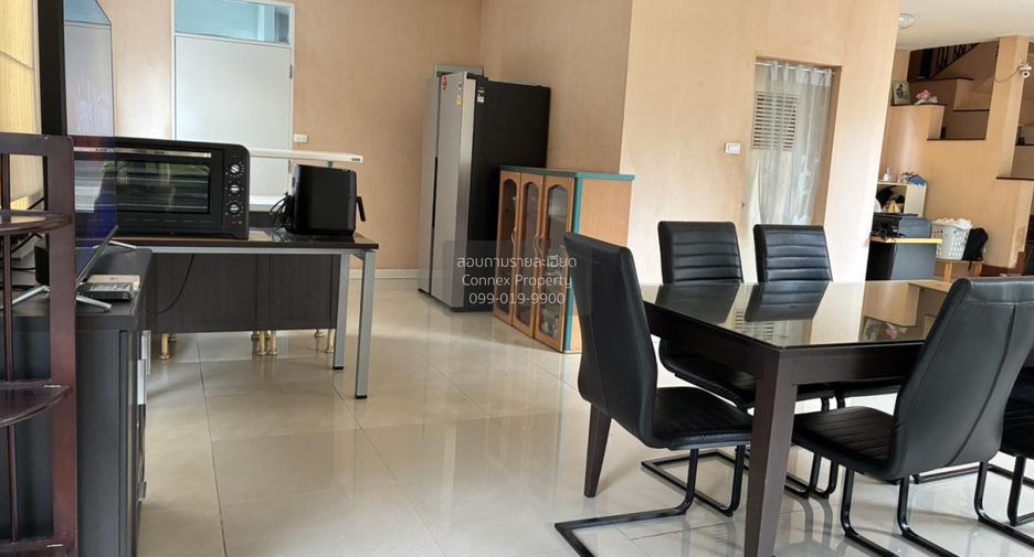 For sale 4 bedrooms house in Mueang Samut Sakhon, Samut Sakhon