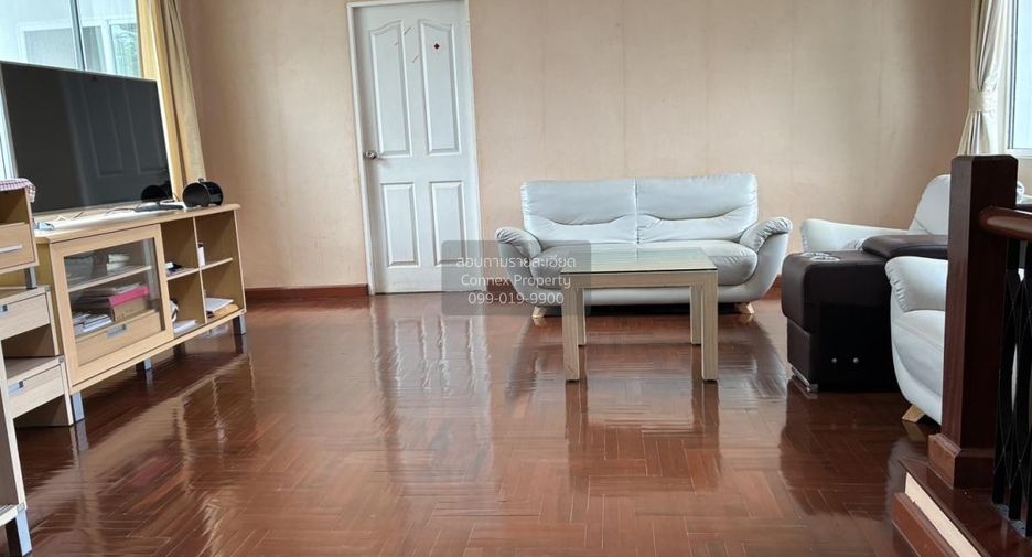 For sale 4 bedrooms house in Mueang Samut Sakhon, Samut Sakhon