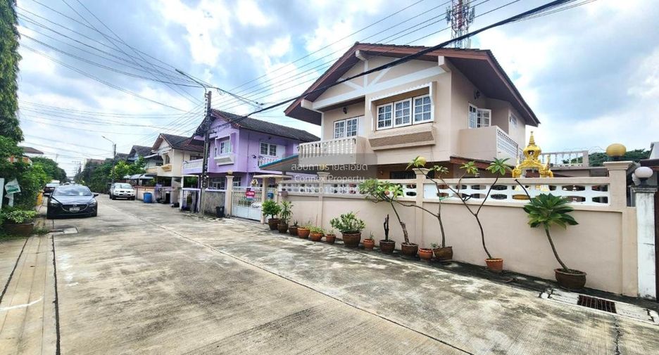 Haus zum Kauf mit 3 Zimmer in Bang Sue, Bangkok