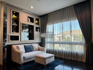 出售 4 卧室 独立屋 在 Lat Krabang, 曼谷