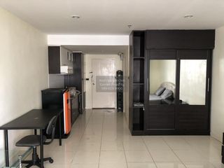 For sale 1 bed condo in Huai Khwang, Bangkok