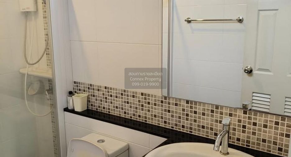 Casa adosada en venta de 3 habitaciones en Bueng Kum, Bangkok