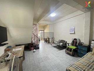 Reihenhaus zum Kauf mit 3 Zimmer in Sam Phran, Nakhon Pathom