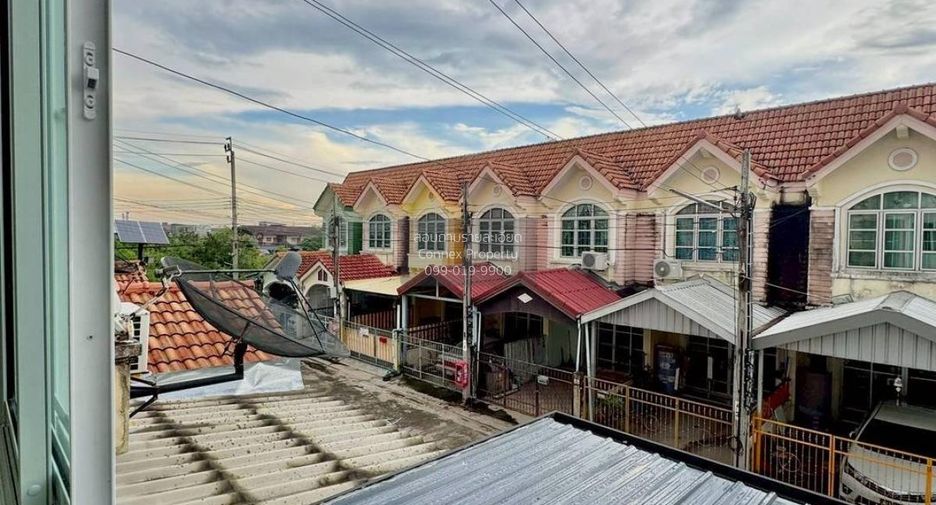 For sale 2 bedrooms townhouse in Bang Bua Thong, Nonthaburi