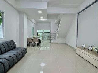For sale 2 bedrooms townhouse in Bang Bua Thong, Nonthaburi