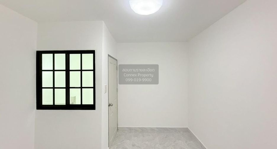 For sale 3 bedrooms townhouse in Khlong Sam Wa, Bangkok