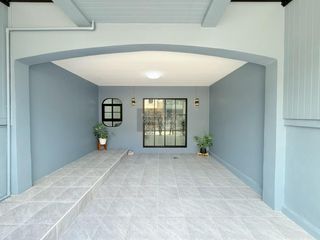 For sale 3 bedrooms townhouse in Khlong Sam Wa, Bangkok