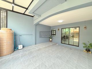 For sale 3 bedrooms townhouse in Khlong Sam Wa, Bangkok