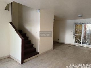 出售 3 卧室 联排别墅 在 Mueang Samut Sakhon, Samut Sakhon