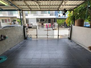 Продажа 2 спальни таунхаус в Phra Samut Chedi, Самутпракан