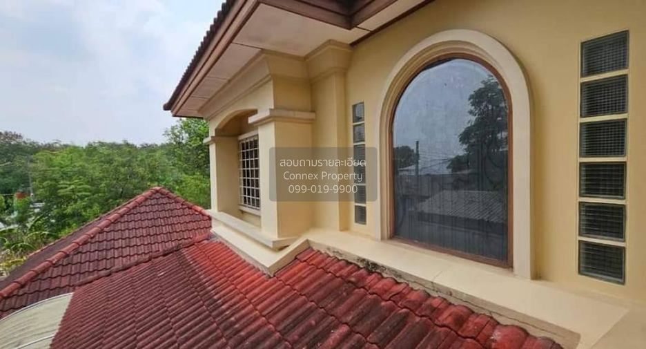 À vendre 4 chambres maison à Si Racha, Chonburi