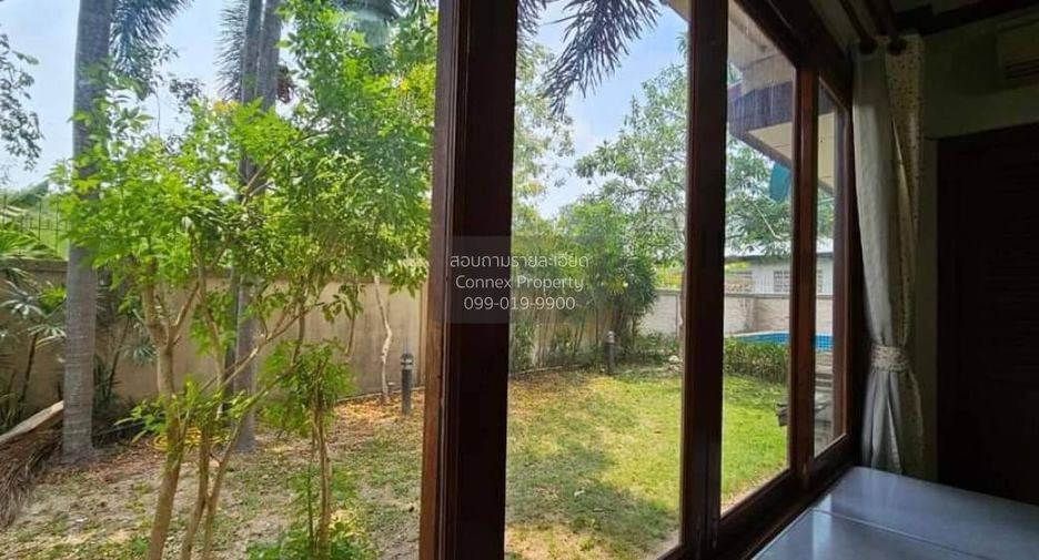 À vendre 4 chambres maison à Si Racha, Chonburi