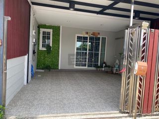 For sale 4 bedrooms townhouse in Rat Burana, Bangkok