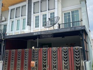 For sale 4 bedrooms townhouse in Rat Burana, Bangkok