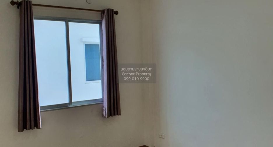 For sale 2 bedrooms townhouse in Mueang Samut Sakhon, Samut Sakhon