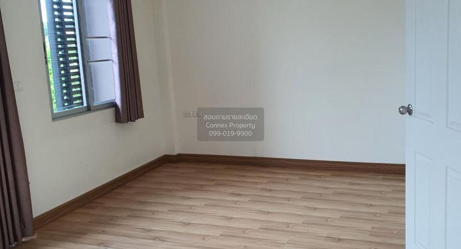 For sale 2 bedrooms townhouse in Mueang Samut Sakhon, Samut Sakhon
