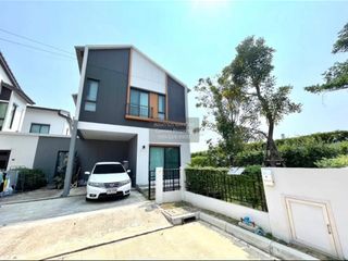 For sale 3 bedrooms house in Bang Sao Thong, Samut Prakan
