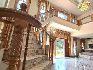 Haus zum Kauf mit 11 Zimmer in Chatuchak, Bangkok