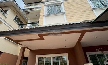 Casa en venta de 4 habitaciones en Thawi Watthana, Bangkok