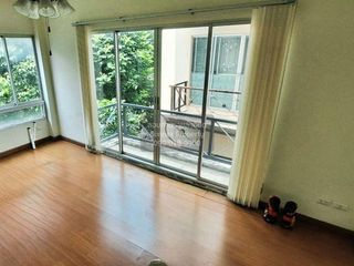 For sale 3 bedrooms townhouse in Bang Kapi, Bangkok