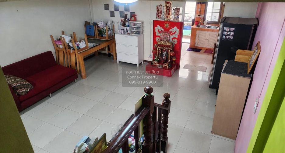 For sale 3 ベッドルーム townhouse in Mueang Samut Sakhon, Samut Sakhon
