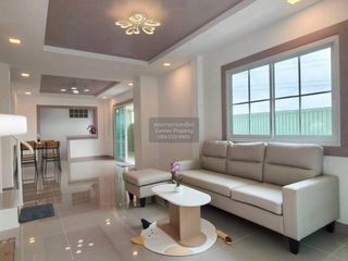 For sale 4 bedrooms townhouse in Sai Noi, Nonthaburi