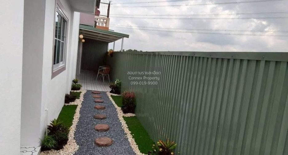 For sale 4 bedrooms townhouse in Sai Noi, Nonthaburi