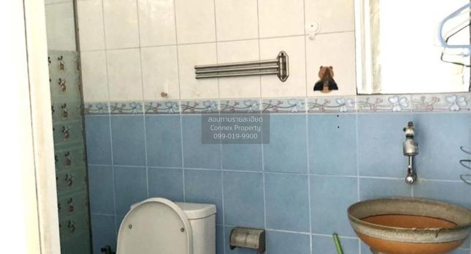 For sale 4 bedrooms townhouse in Mueang Nonthaburi, Nonthaburi