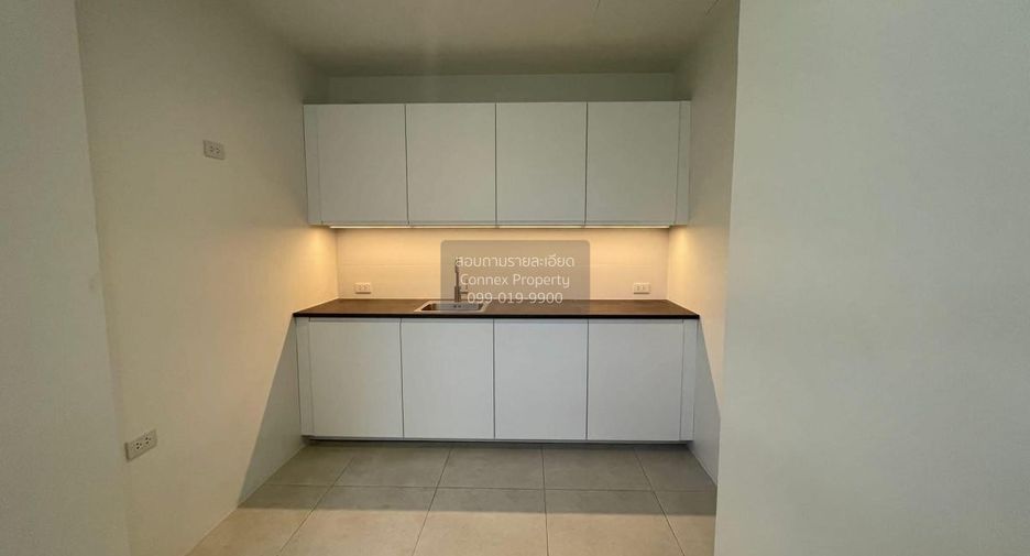 For sale 3 bedrooms house in Don Mueang, Bangkok